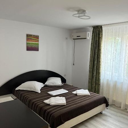 Vila Iris Mamaia Nord Navodari Luaran gambar