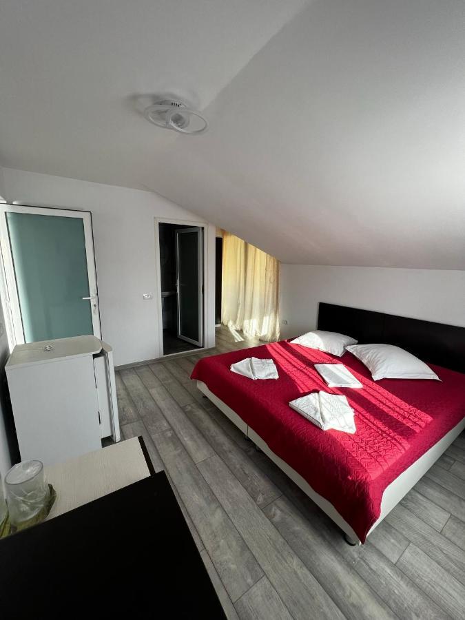 Vila Iris Mamaia Nord Navodari Luaran gambar