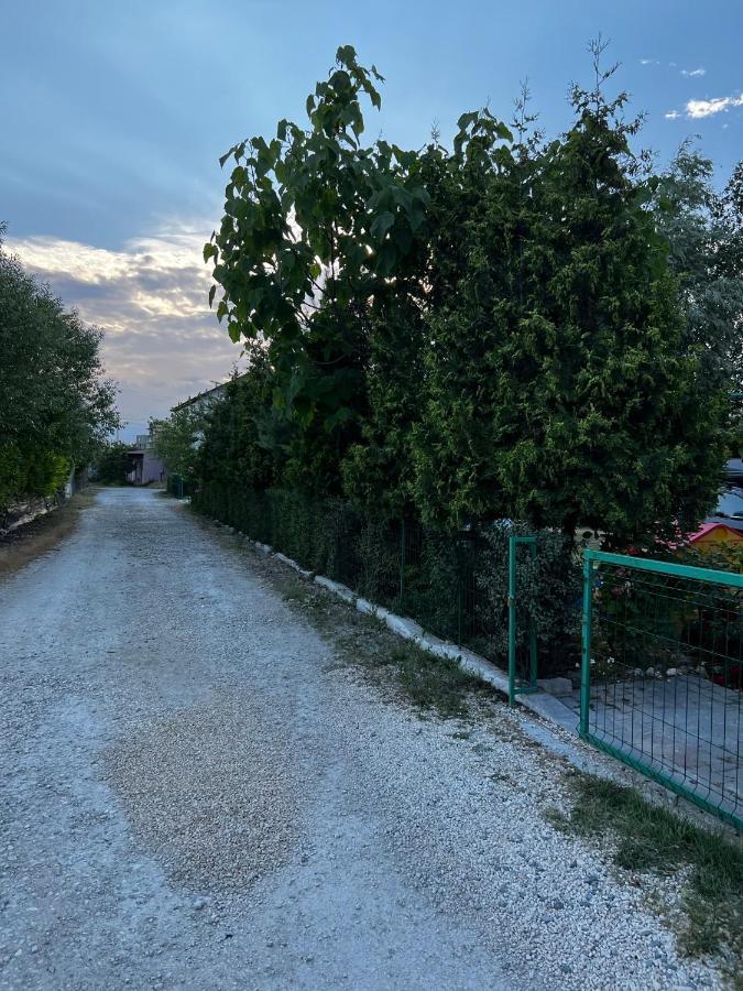 Vila Iris Mamaia Nord Navodari Luaran gambar